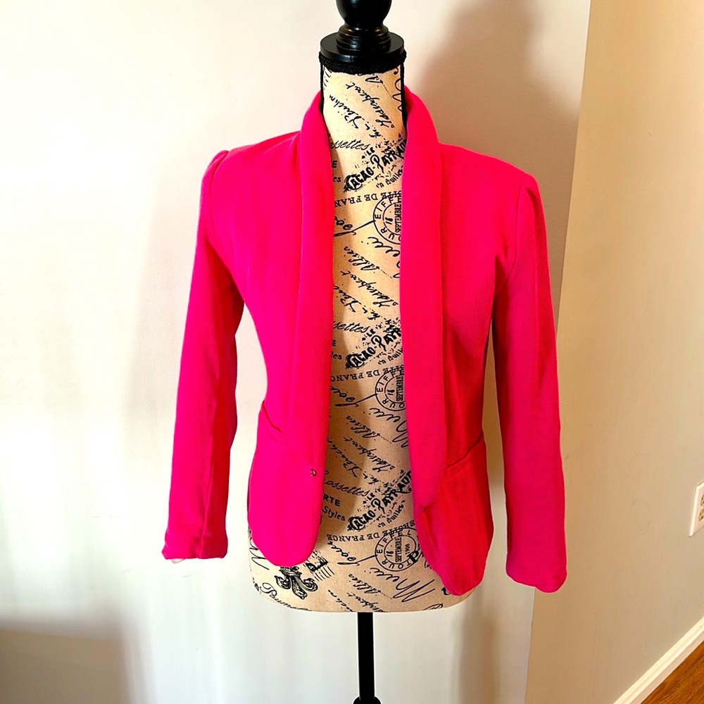 H&M pink suit jacket